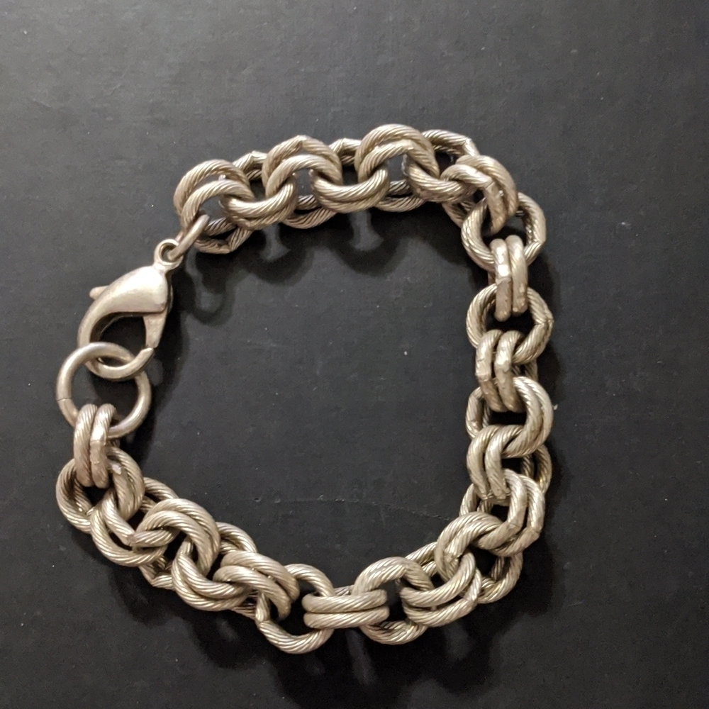 𝅺Silver Tone Chunky Chain Link Statement Bracelet